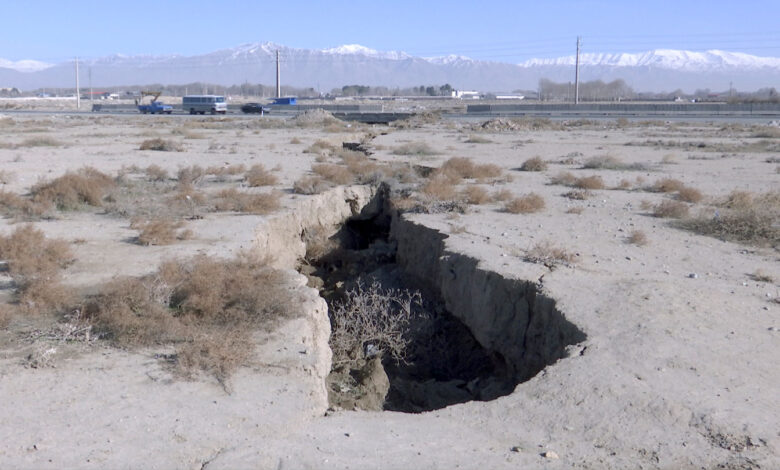 Many but not all of the world’s aquifers are losing water Many but not all of the world’s aquifers are losing water