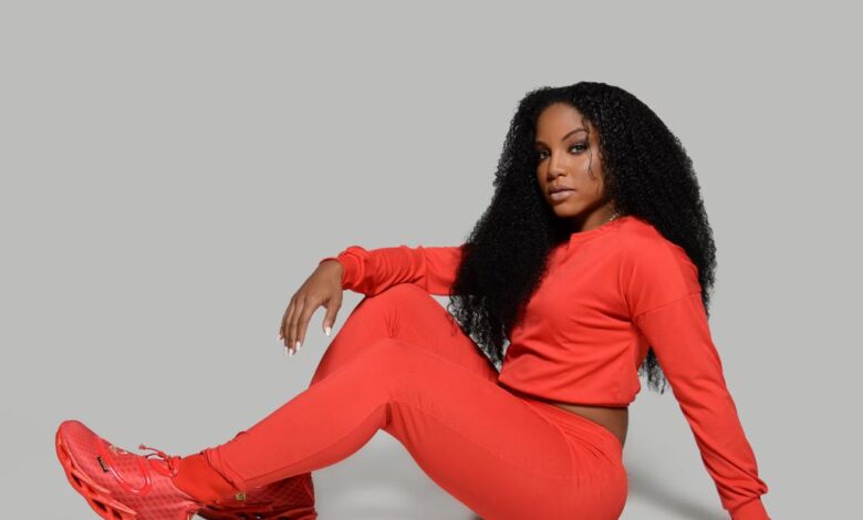 Santia Deck is Championing Women in Sports Through Advocacy and Entrepreneurship Santia Deck is Championing Women in Sports Through Advocacy and Entrepreneurship