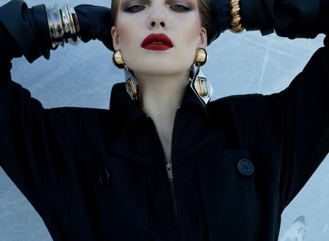 SAINT LAURENT Stage EMEA CRM Assistant H/F SAINT LAURENT Stage EMEA CRM Assistant H/F