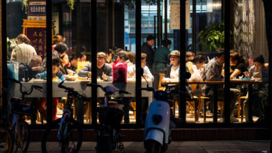 Slide Over, Auntie: Young Chinese Find Tasty Meals in Senior Canteens