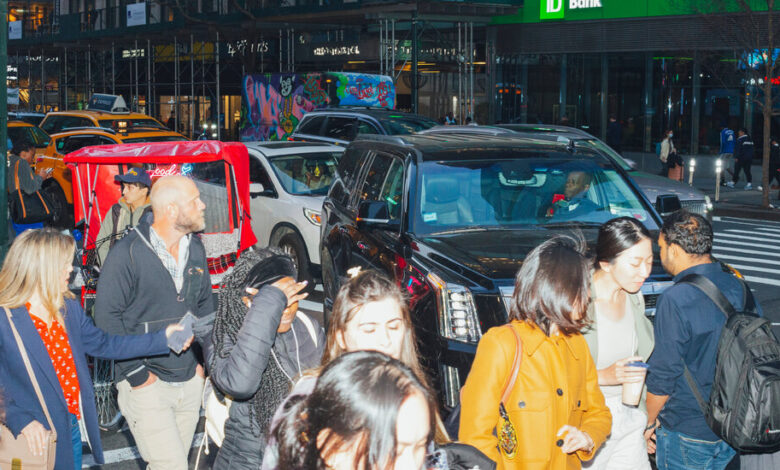 Most N.Y.C. Drivers Who Honk Are Breaking the Law. Can They Be Stopped? Most N.Y.C. Drivers Who Honk Are Breaking the Law. Can They Be Stopped?