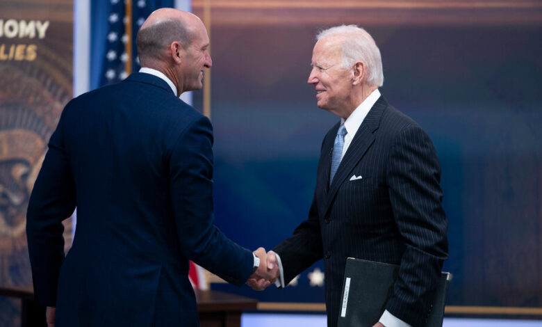 Biden and Corporate America? It’s ‘Complicated.’ Biden and Corporate America? It’s ‘Complicated.’