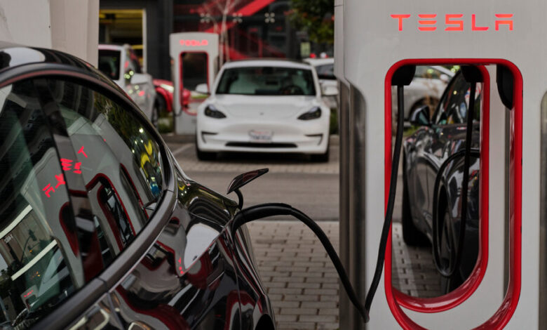 Tesla’s Sales Drop, a Sign That Its Grip on the E.V. Market Is Slipping Tesla’s Sales Drop, a Sign That Its Grip on the E.V. Market Is Slipping