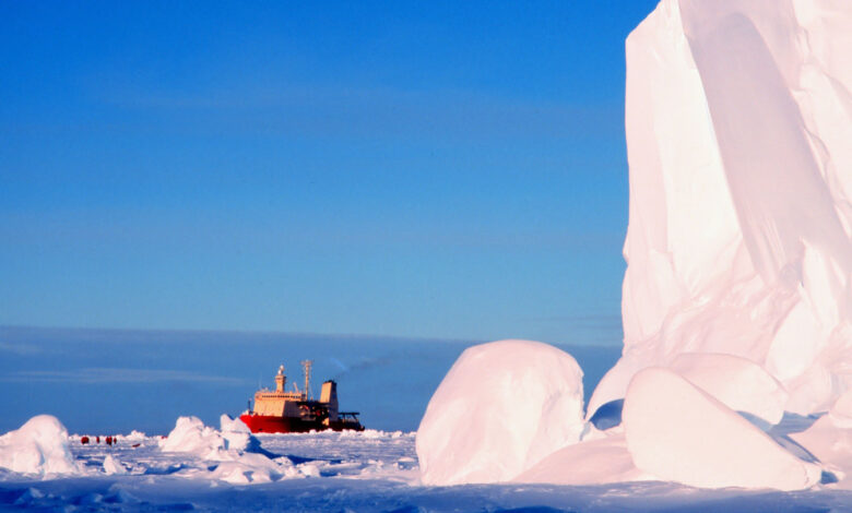 A rapid shift in ocean currents could imperil the world’s largest ice shelf A rapid shift in ocean currents could imperil the world’s largest ice shelf