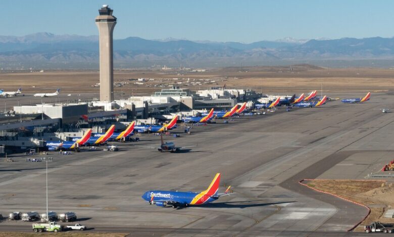 Boeing Engine Cover on Southwest Plane Falls Off Boeing Engine Cover on Southwest Plane Falls Off