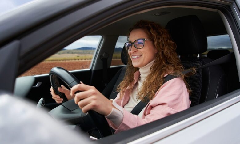 Electric cars: Why women are more nervous to invest Electric cars: Why women are more nervous to invest