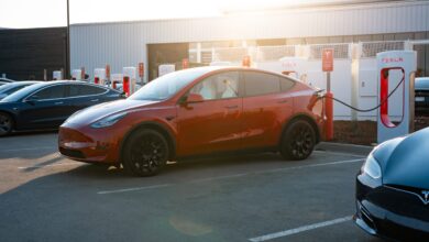 Rehired Tesla Supercharger team member assures Tesla will remain EV charging industry leader