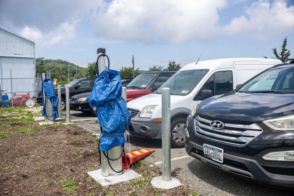 Electric-vehicle charging stations in Oyster Bay, N.Y.