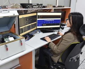 Samsung and Qualcomm Achieve Industry First: 1024 QAM Tests in Telecommunications Technology Samsung and Qualcomm Achieve Industry First: 1024 QAM Tests in Telecommunications Technology