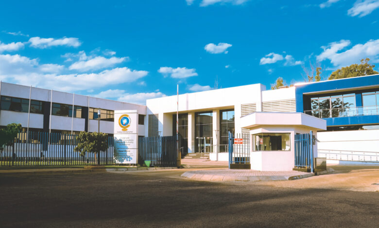Zimbabwe telecommunications regulator reveals what prompted Starlink to pull the plug – The Zimbabwe Mail Zimbabwe telecommunications regulator reveals what prompted Starlink to pull the plug – The Zimbabwe Mail