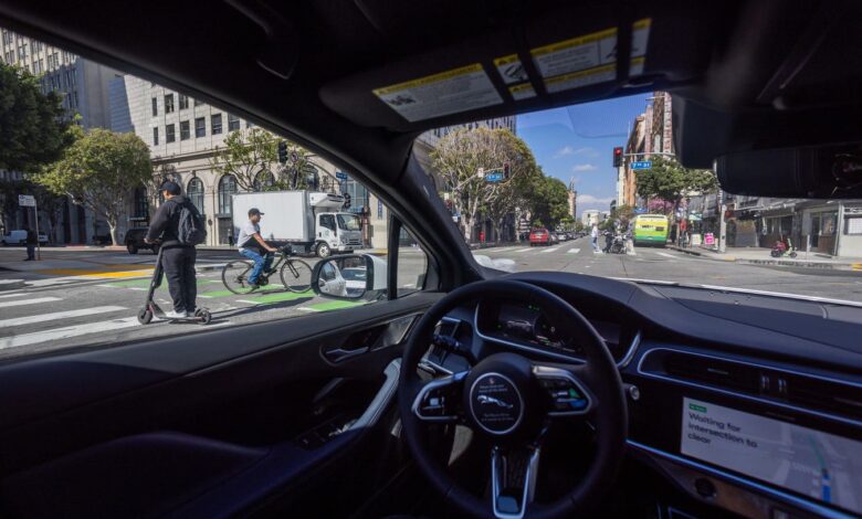With Tesla Stock Down 31%, Musk’s Robotaxi Push Aids Short Sellers With Tesla Stock Down 31%, Musk’s Robotaxi Push Aids Short Sellers