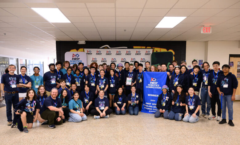 Local High School Robotics Teams Advance to Global Competition Local High School Robotics Teams Advance to Global Competition