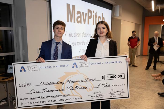 UTA's MavPitch competition