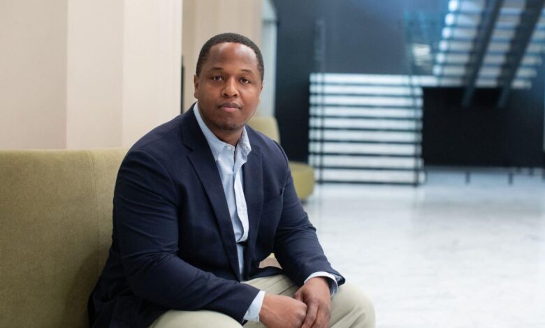 Meet The AI Entrepreneur Who Used LinkedIn To Raise .8 Million Meet The AI Entrepreneur Who Used LinkedIn To Raise .8 Million