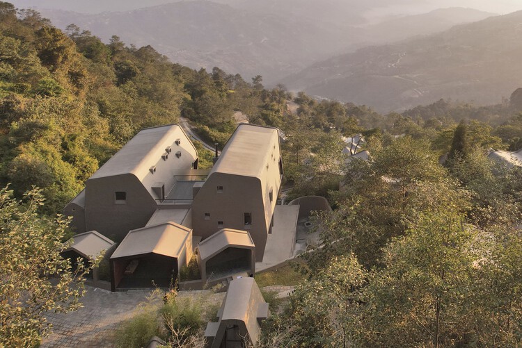  Cloud Catcher Hospitality Building / MAP Design - Exterior Photography, Windows, Forest