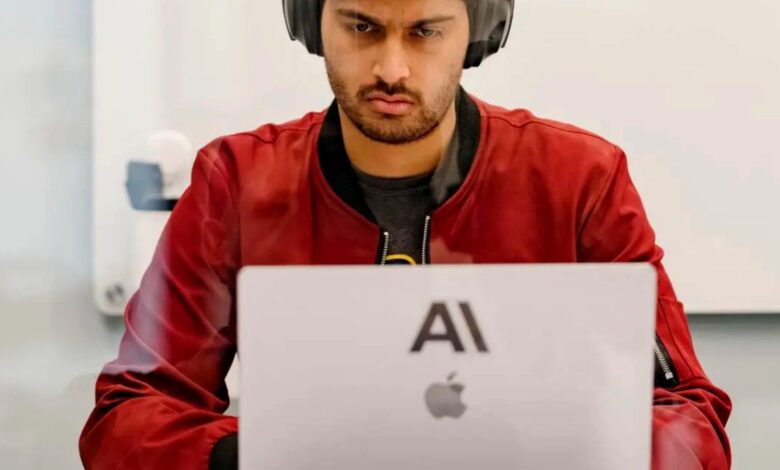 Claude for dummies: 101 on the new AI platform that might challenge ChatGPT Claude for dummies: 101 on the new AI platform that might challenge ChatGPT