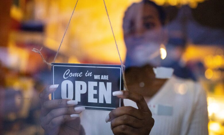 BIPOC Grant-Giver And Fintech Platform ‘Hello Alice’ Discusses 0M Series C Close Amid Racial Discrimination Lawsuit BIPOC Grant-Giver And Fintech Platform ‘Hello Alice’ Discusses 0M Series C Close Amid Racial Discrimination Lawsuit