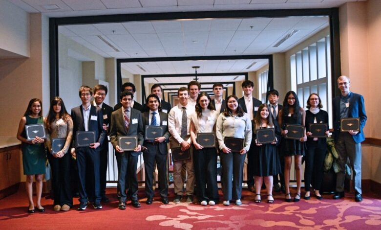 Computational Modeling and Data Analytics program honors its latest scholarship award recipients | Virginia Tech News Computational Modeling and Data Analytics program honors its latest scholarship award recipients | Virginia Tech News