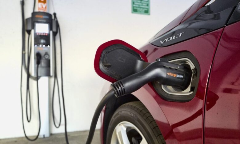 Washington to launch electric vehicle rebate program for low-income residents Washington to launch electric vehicle rebate program for low-income residents