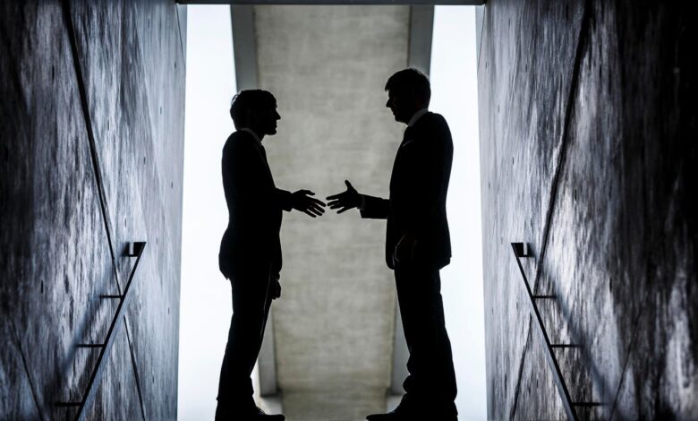 3 Negotiation Essentials To Maximize Your Next Fintech Pay Package 3 Negotiation Essentials To Maximize Your Next Fintech Pay Package