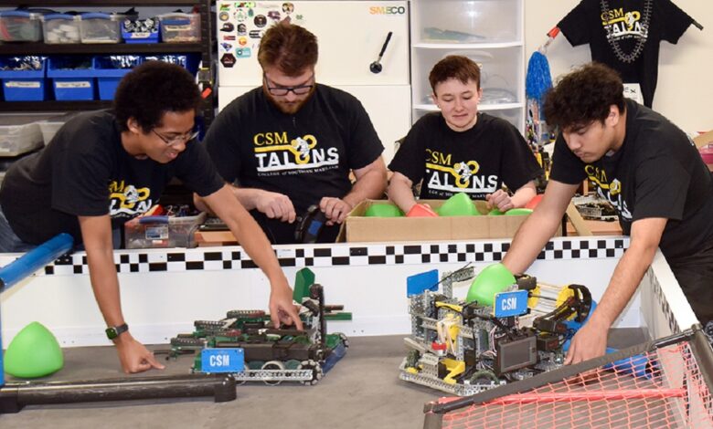 CSM’s Talons Aim for Top Spot at Robotics World Championship CSM’s Talons Aim for Top Spot at Robotics World Championship
