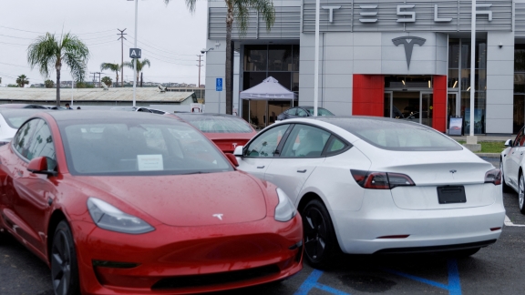 China publishes list of intelligent cars compliant with data security requirements, Tesla included China publishes list of intelligent cars compliant with data security requirements, Tesla included