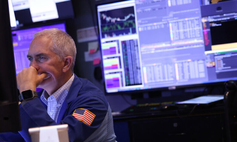 ‘It’s Clearly Bleak’: Stocks Set for Longest Losing Streak in Months ‘It’s Clearly Bleak’: Stocks Set for Longest Losing Streak in Months