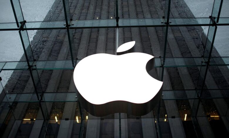 Apple in talks with OpenAI over generative AI features in iPhones Apple in talks with OpenAI over generative AI features in iPhones