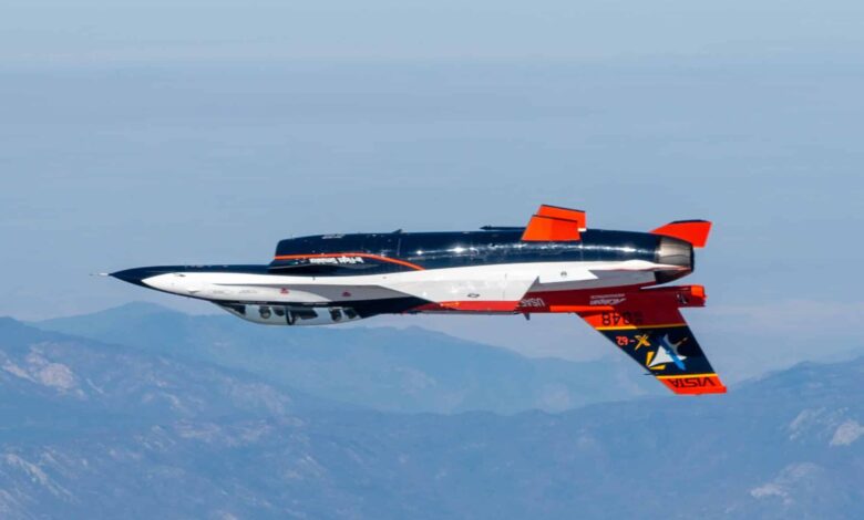 Artificial intelligence commands plane and wins fight against human-piloted F-16 in the USA Artificial intelligence commands plane and wins fight against human-piloted F-16 in the USA