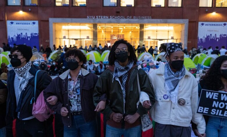 Donors Stay Largely Silent Amid New Wave of Campus Protests Donors Stay Largely Silent Amid New Wave of Campus Protests