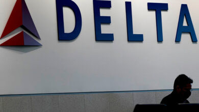 Delta Flight Loses Emergency Slide After Takeoff From J.F.K.