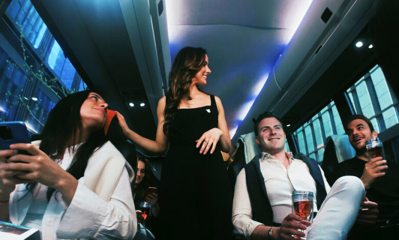 Blade Now Offers a 5 Bus Ticket to The Hamptons Blade Now Offers a 5 Bus Ticket to The Hamptons