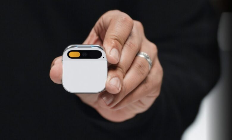 Humane Ai Pin’s bad reviews aggravate some tech fans Humane Ai Pin’s bad reviews aggravate some tech fans