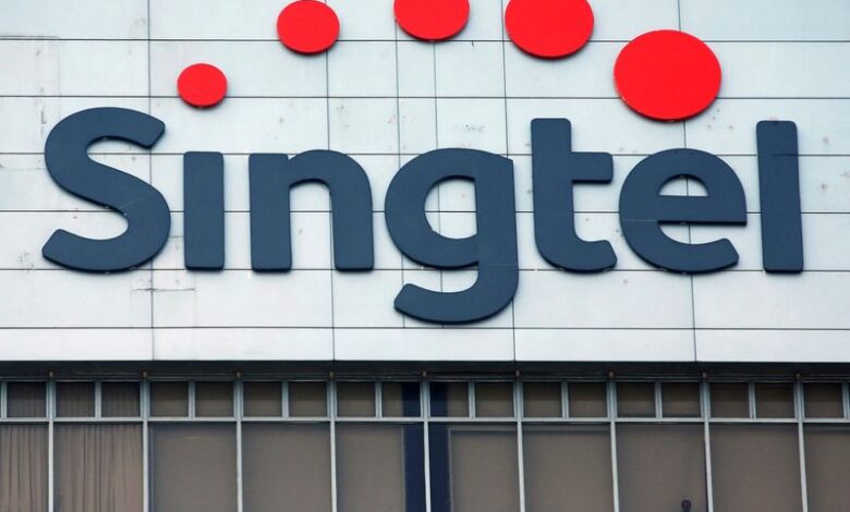 Singtel rules out impending deal to sell Australian unit Optus Singtel rules out impending deal to sell Australian unit Optus