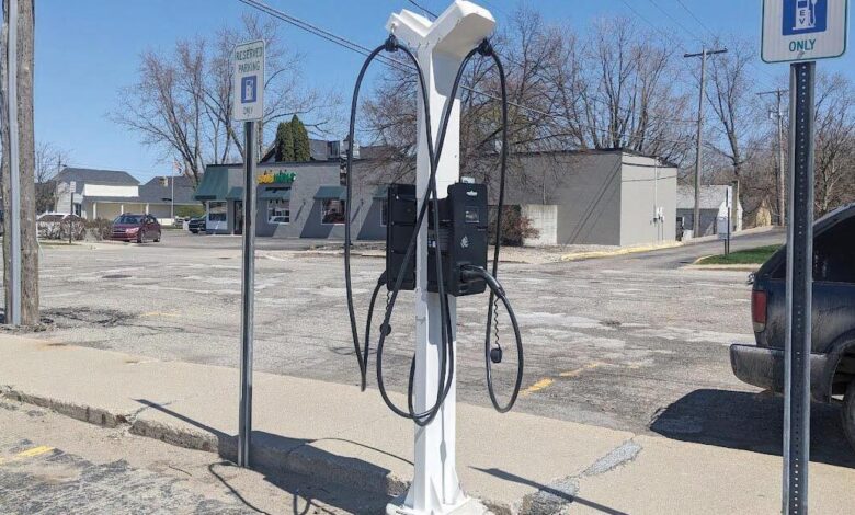 Electric vehicle charging station installed in Linden | News for Fenton, Linden, Holly MI Electric vehicle charging station installed in Linden | News for Fenton, Linden, Holly MI