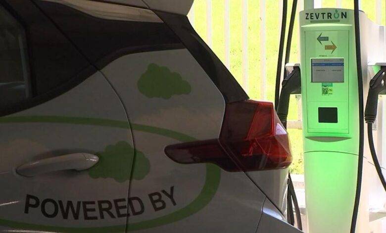 Tulsa International Airport unveils additional electric vehicle charging stations | News Tulsa International Airport unveils additional electric vehicle charging stations | News