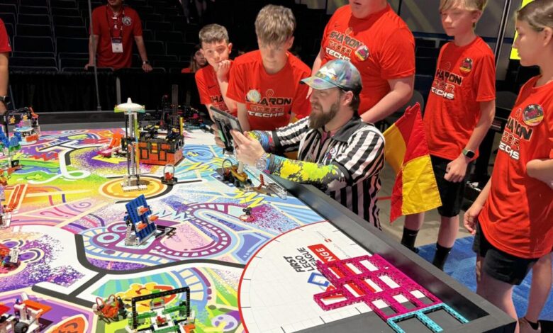 Sharon Tiger Techs Robotics Team wins awards at FIRST World Championship | News Sharon Tiger Techs Robotics Team wins awards at FIRST World Championship | News