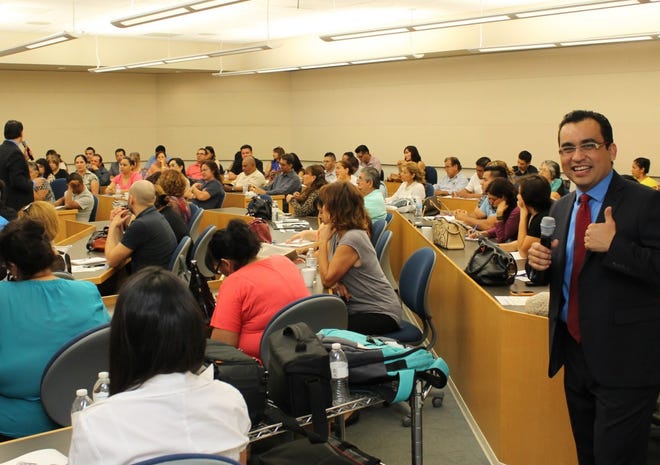 Man provides important education to Latino entrepreneurs Man provides important education to Latino entrepreneurs