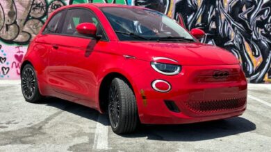 Electric 2024 Fiat 500e is long on style, short on range