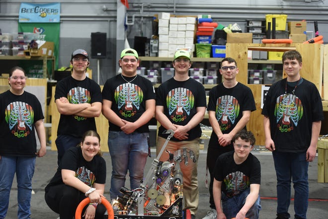 Robosapiens head to world robotics competition in Houston