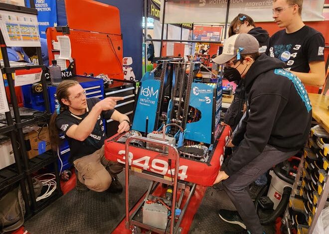 Bloomington South robotics team qualifies for FIRST world championship Bloomington South robotics team qualifies for FIRST world championship