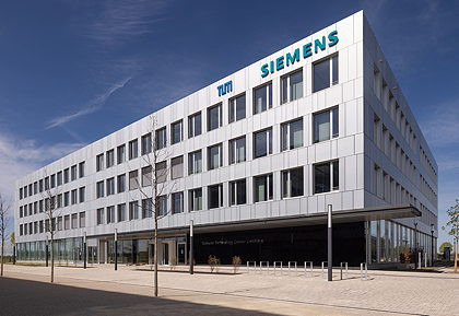 Siemens opens largest R&D hub to work on AI and data analytics Siemens opens largest R&D hub to work on AI and data analytics