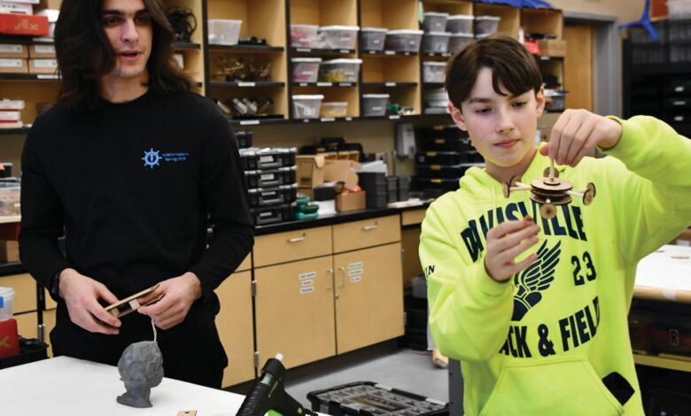 NK robotics team heads to worlds NK robotics team heads to worlds