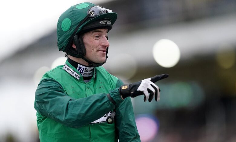 Planes (seven), train and automobiles! Jockey Patrick Mullins on his epic quest to help dad Willie be crowned Britain’s Champion Trainer for the first time Planes (seven), train and automobiles! Jockey Patrick Mullins on his epic quest to help dad Willie be crowned Britain’s Champion Trainer for the first time