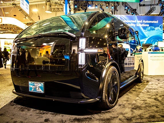 Struggling electric vehicle company Canoo spent twice as much on its CEO’s private jet as it pulled in last year Struggling electric vehicle company Canoo spent twice as much on its CEO’s private jet as it pulled in last year