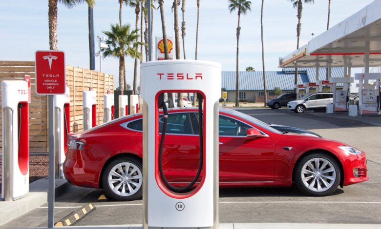 Nvidia Robotics Expert Praises Tesla FSD’s ‘Human-Like Maneuvers’ As Magical – NVIDIA (NASDAQ:NVDA), Tesla (NASDAQ:TSLA) Nvidia Robotics Expert Praises Tesla FSD’s ‘Human-Like Maneuvers’ As Magical – NVIDIA (NASDAQ:NVDA), Tesla (NASDAQ:TSLA)