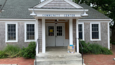 Chilmark town meeting considers electric vehicles, housing