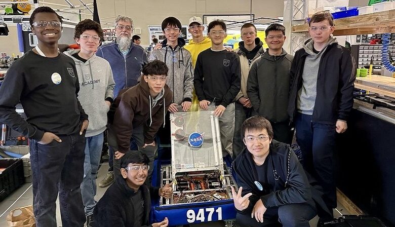 EF Academy Pasadena’s Robotics Team Participates in their First Competition EF Academy Pasadena’s Robotics Team Participates in their First Competition