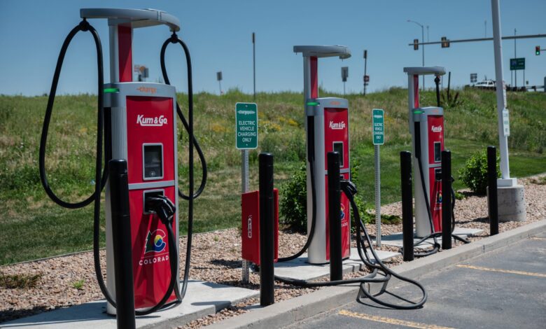 Xcel plan for building EV chargers, offering rebates trimmed 40% Xcel plan for building EV chargers, offering rebates trimmed 40%