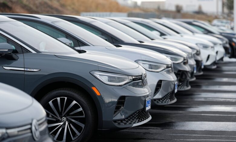 A small EV tax credit change makes going electric more enticing A small EV tax credit change makes going electric more enticing